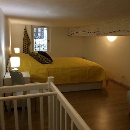 Le Calme Et La Tranquilite A 15 Minutes D'Avignon Apartment Caumont-sur-Durance Exterior photo